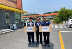 창원천광학교 마스크 전달